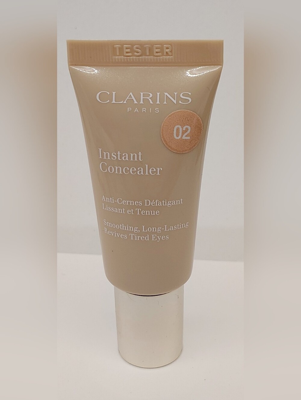 Clarins Instant Concealer - Shade 02 Dark Circle Corrector